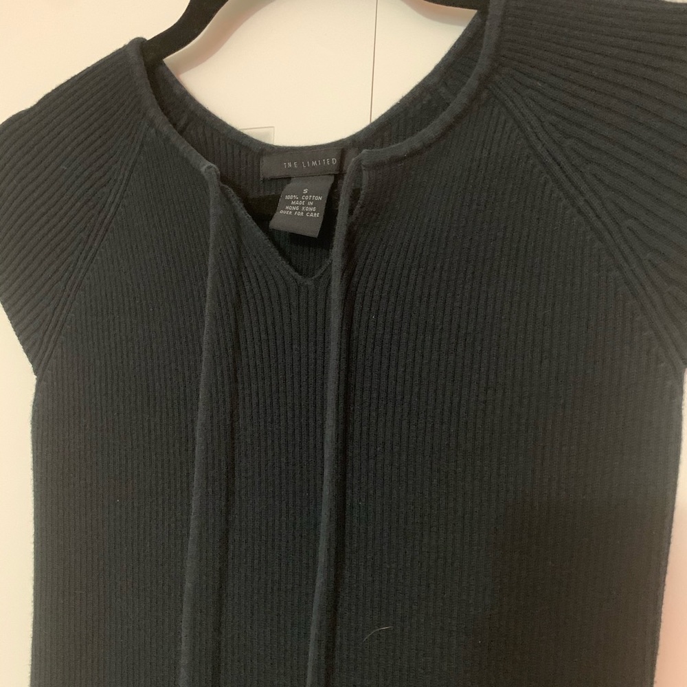 Black tie top